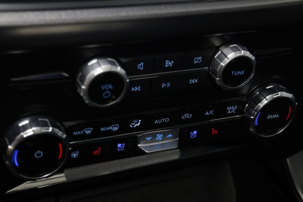 Used 2024 Ford F150 Lariat w/ Equipment Group 502A High AWD/4WD image 12