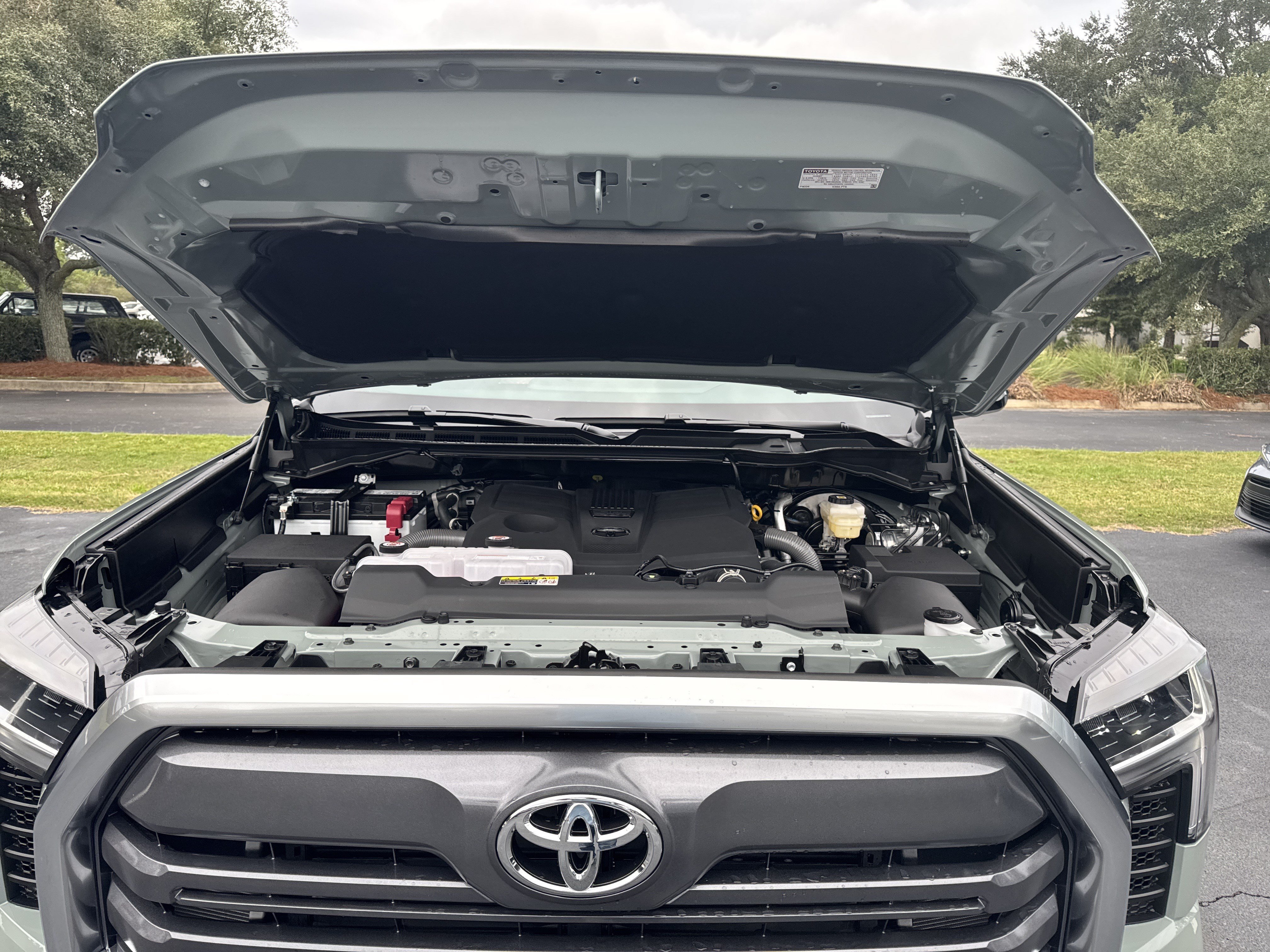 New 2026 Toyota Tundra Limited AWD/4WD image 37