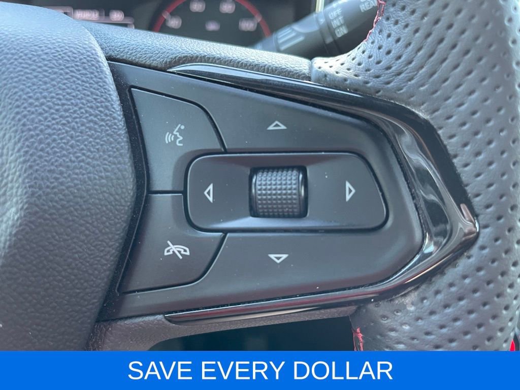 Used 2023 Chevrolet TrailBlazer RS FWD image 19