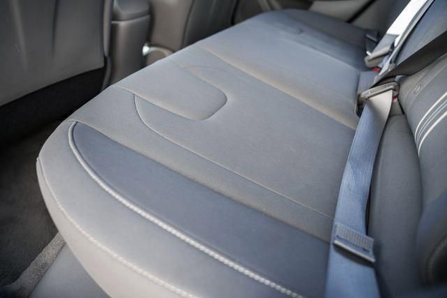 Used 2022 Hyundai Elantra SEL image 24