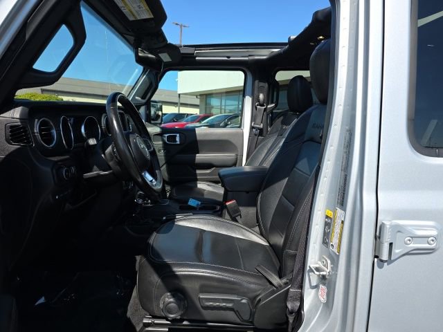 Used 2023 Jeep Wrangler Unlimited Sahara w/ Cold Weather Group image 12