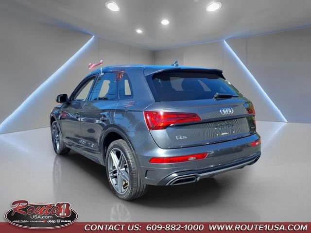 Used 2021 Audi Q5 e Premium Plus w/ Premium Plus Package AWD/4WD image 6
