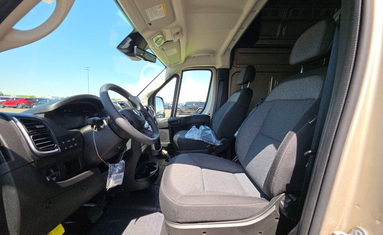Used 2026 RAM ProMaster 3500 w/ Quick Order Package 22G SLT FWD image 7