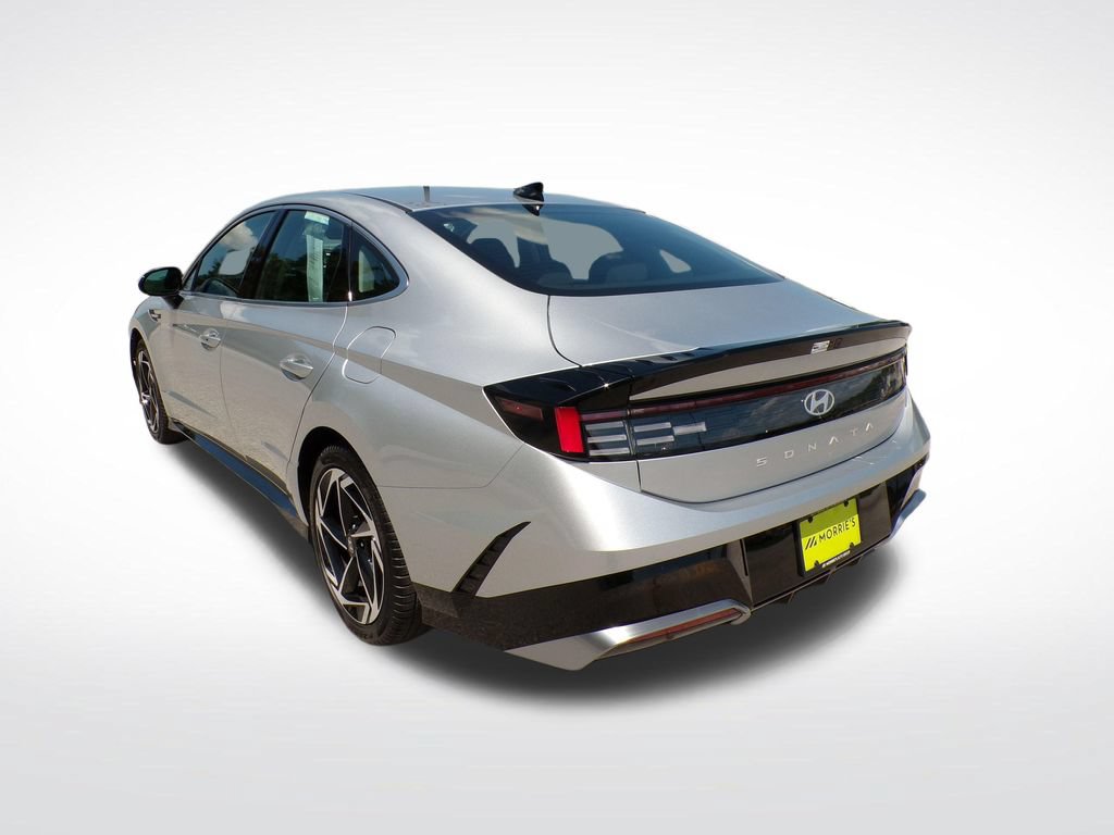 Used 2026 Hyundai Sonata SEL AWD/4WD image 3