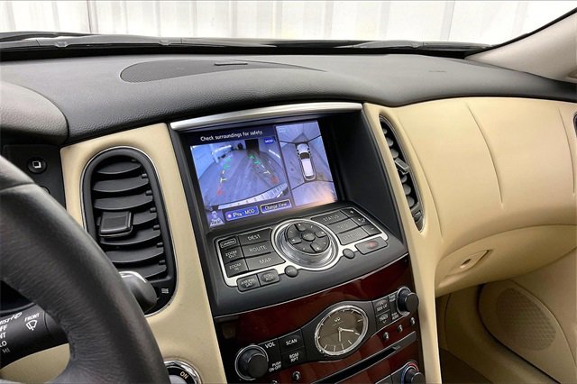 Used 2016 INFINITI QX50 AWD w/ Premium Plus Package image 29