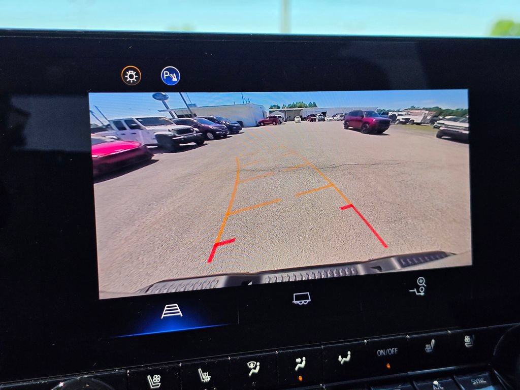 Used 2025 Chevrolet Colorado ZR2 AWD/4WD image 45