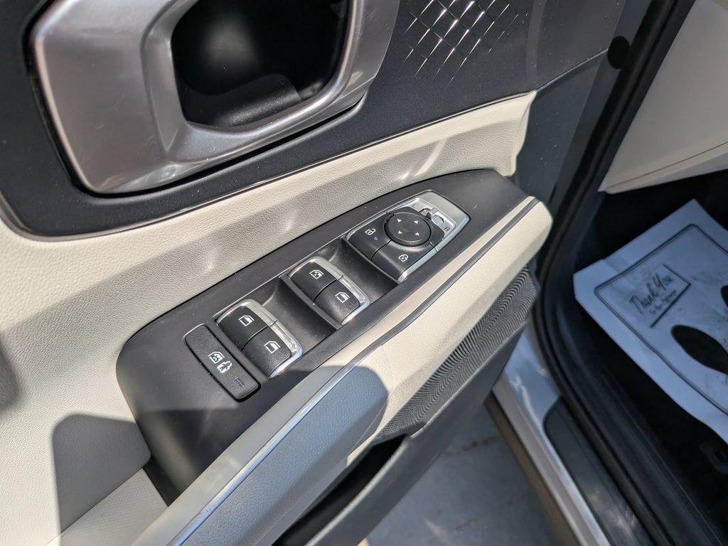 Certified 2025 Kia Sorento S w/ Panoramic Sunroof Package FWD image 20