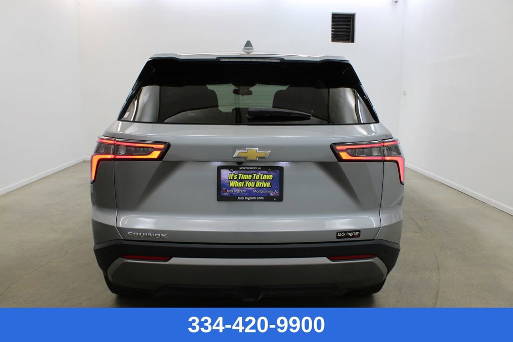 Used 2025 Chevrolet Equinox LT image 3