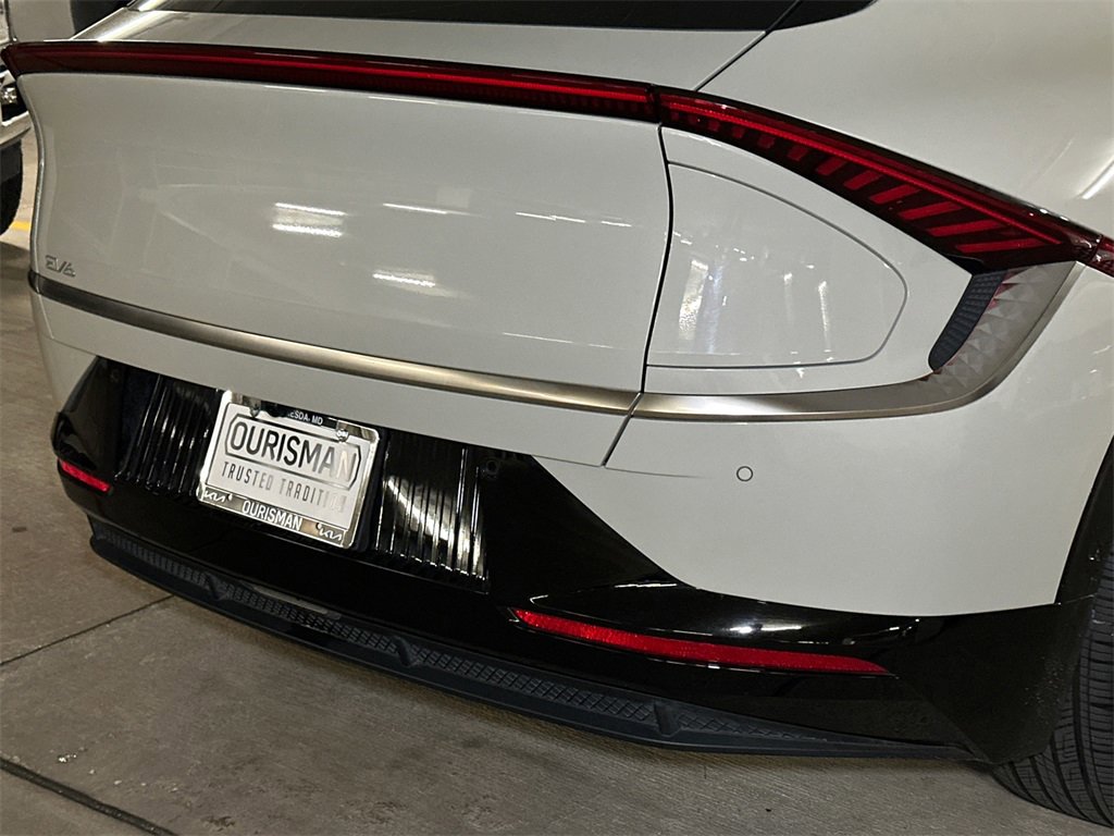 Certified 2024 Kia EV6 Wind w/ Wind Technology Package image 5