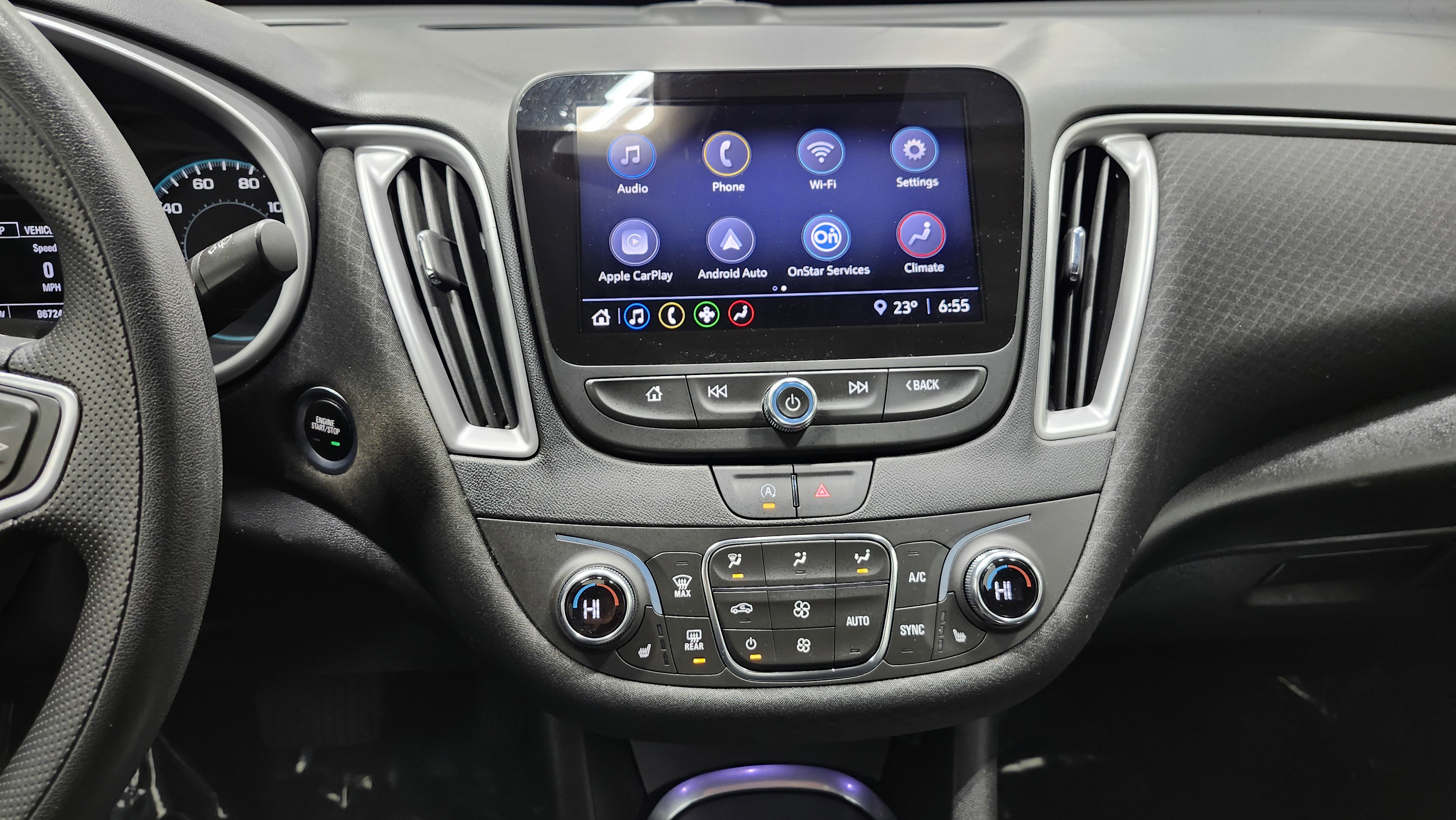 Used 2022 Chevrolet Malibu LT image 29