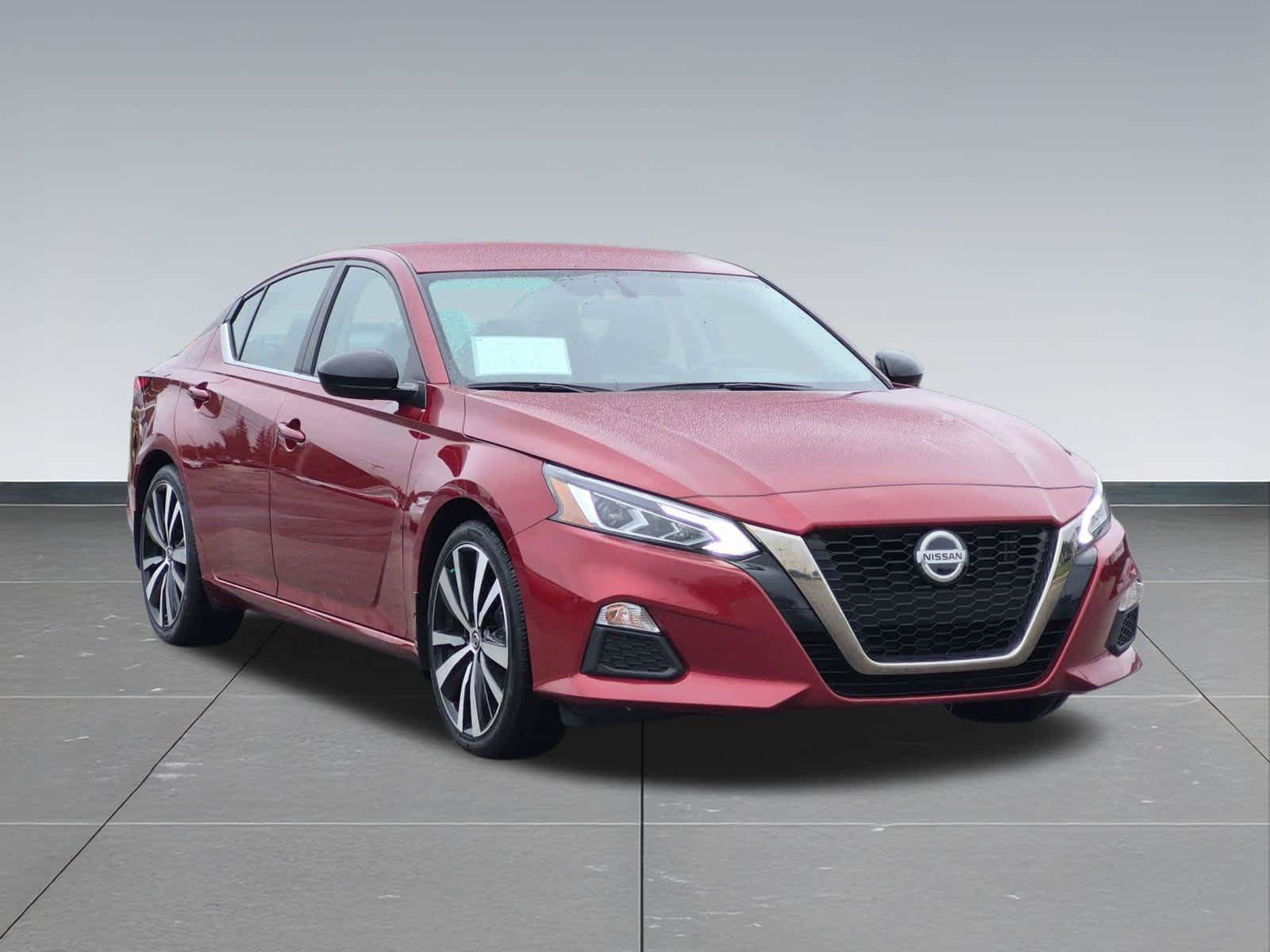 Used 2019 Nissan Altima 2.5 SR FWD image 8