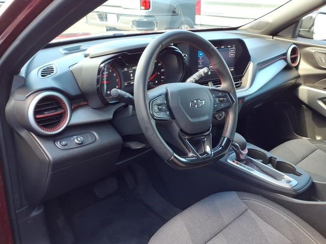 Certified 2024 Chevrolet Trax RS w/ Driver Confidence Package image 8