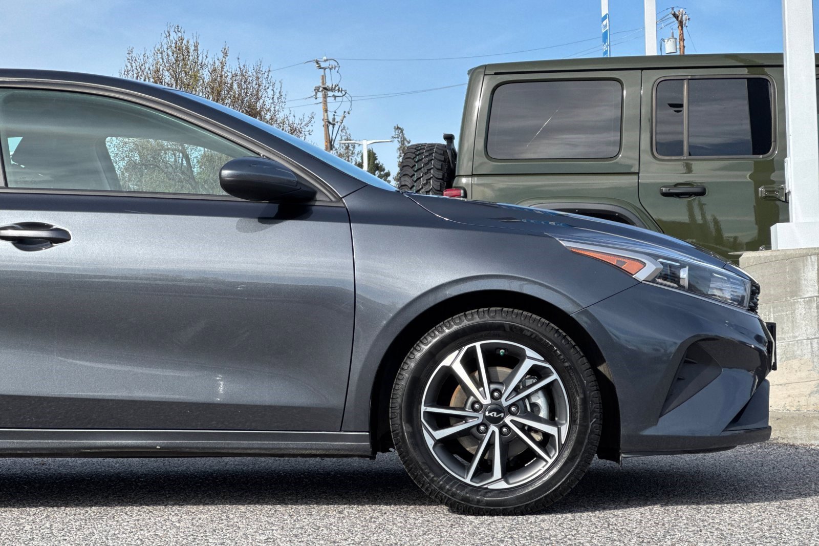 Used 2022 Kia Forte LXS FWD image 33