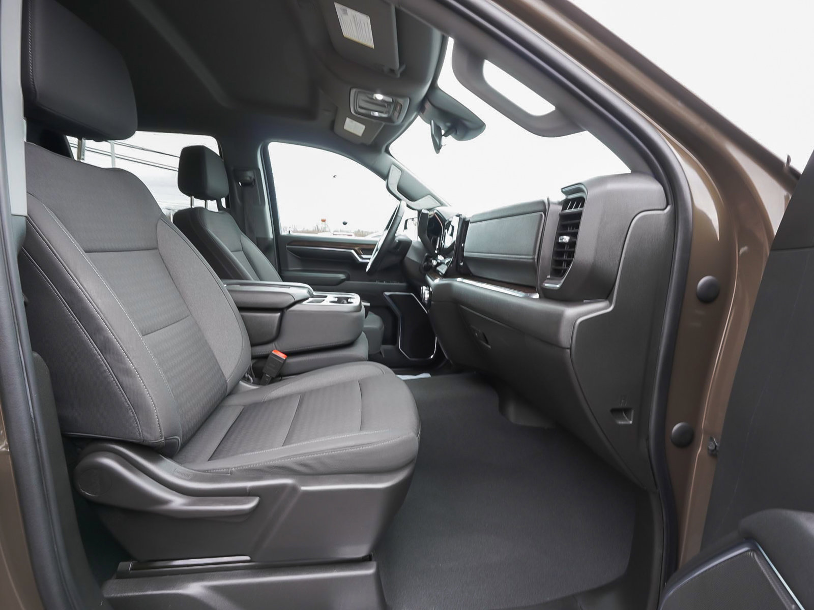 Used 2023 GMC Sierra 1500 Elevation image 40