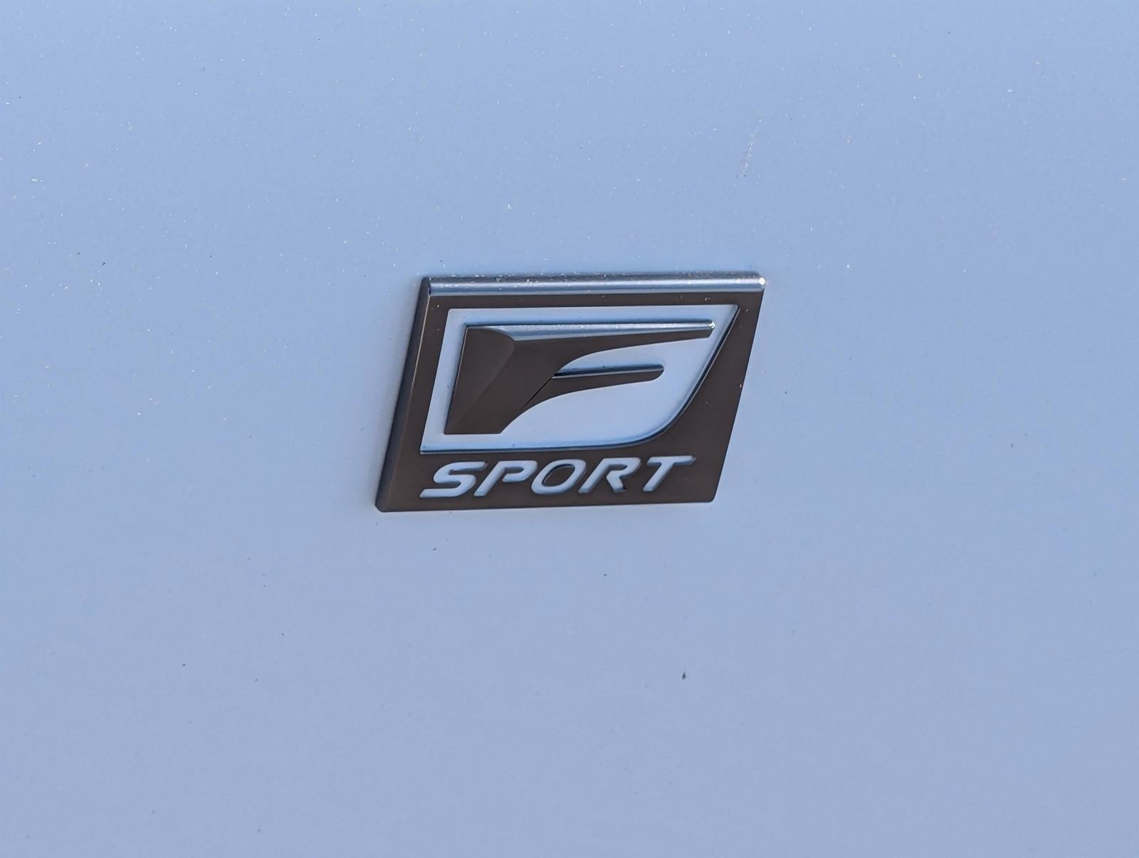 Used 2022 Lexus IS 350 F Sport RWD image 8