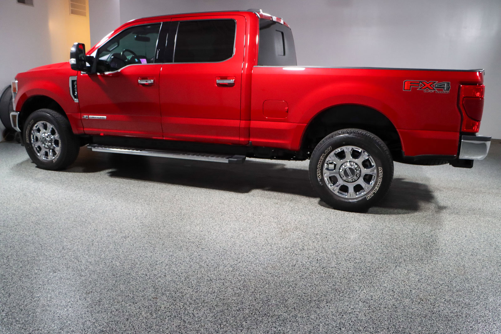 Used 2022 Ford F250 Lariat w/ Lariat Ultimate Package image 10