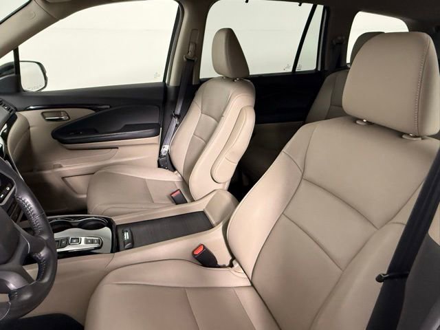 Used 2021 Honda Pilot Touring image 29