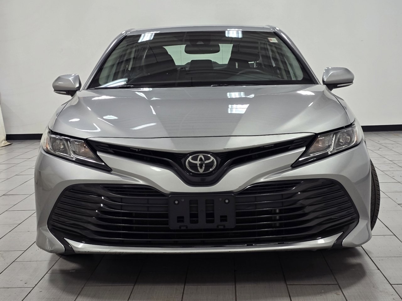 Certified 2019 Toyota Camry LE w/ Convenience Package image 8