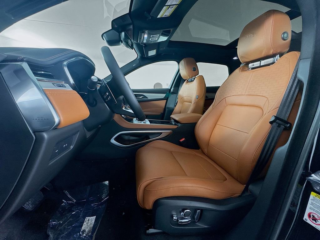 New 2026 Jaguar F-PACE R-Dynamic S image 20