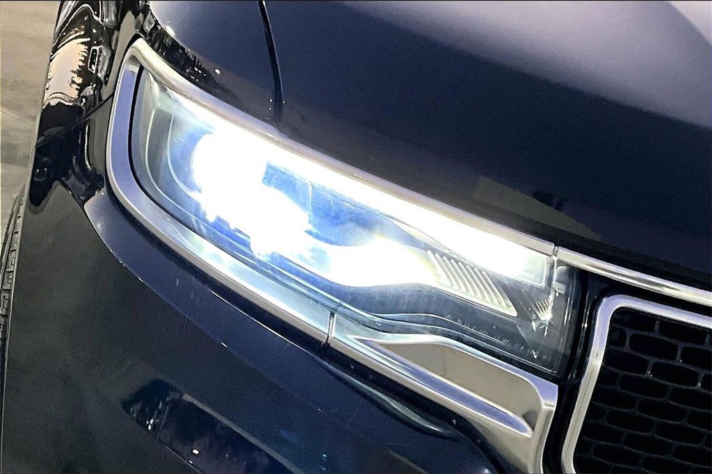 Used 2022 Jeep Wagoneer Series II image 31