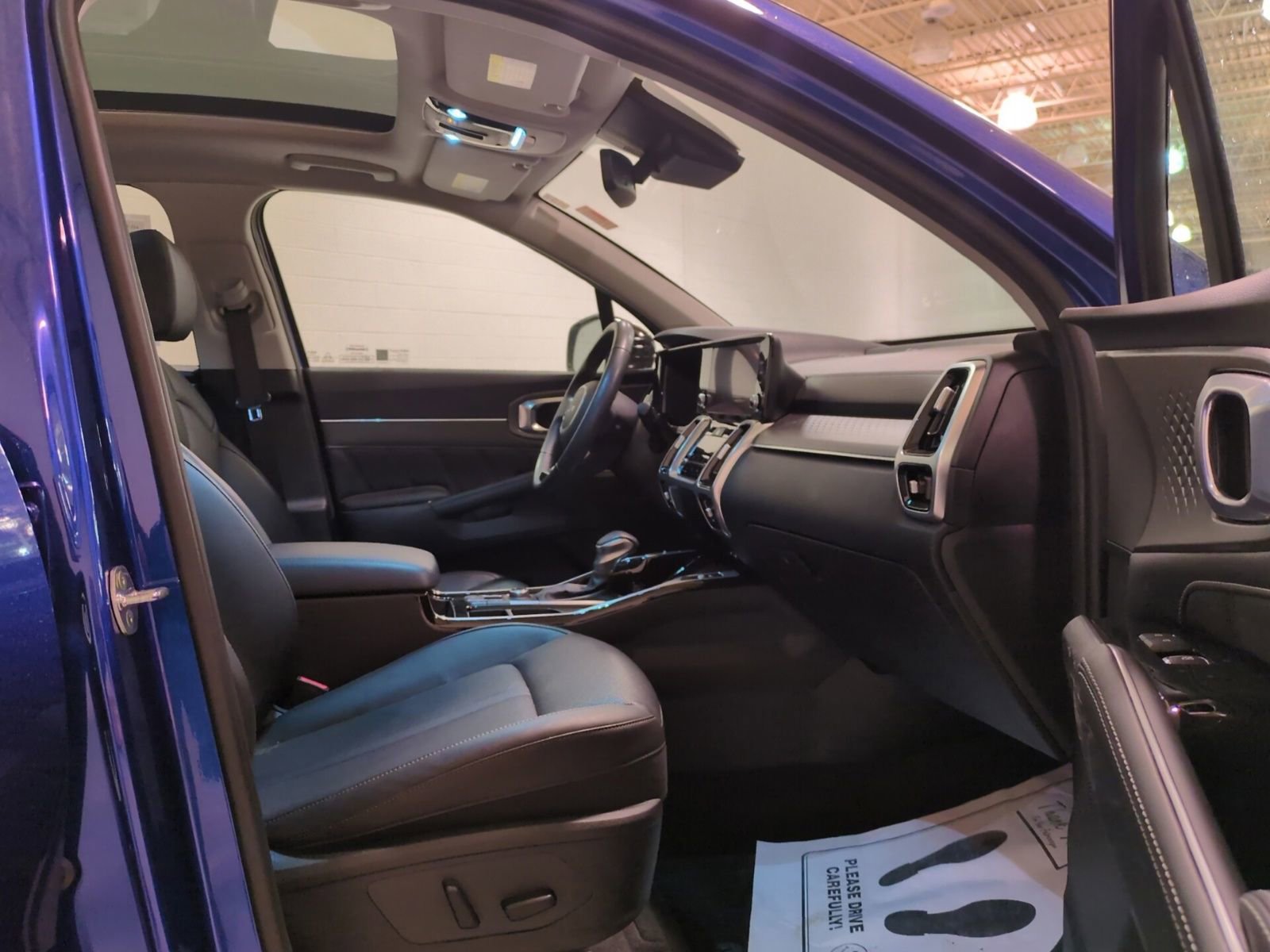 Certified 2023 Kia Sorento SX AWD/4WD image 9