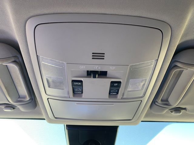 Used 2017 Toyota RAV4 XLE image 36