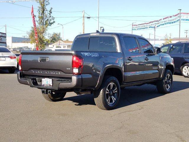 Certified 2018 Toyota Tacoma TRD Sport AWD/4WD image 4
