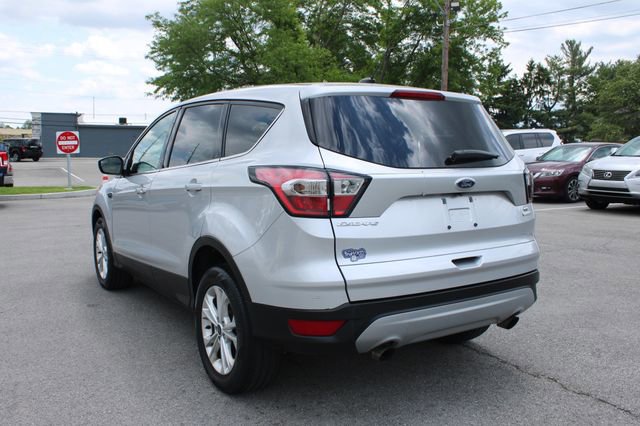 Used 2017 Ford Escape SE FWD image 36