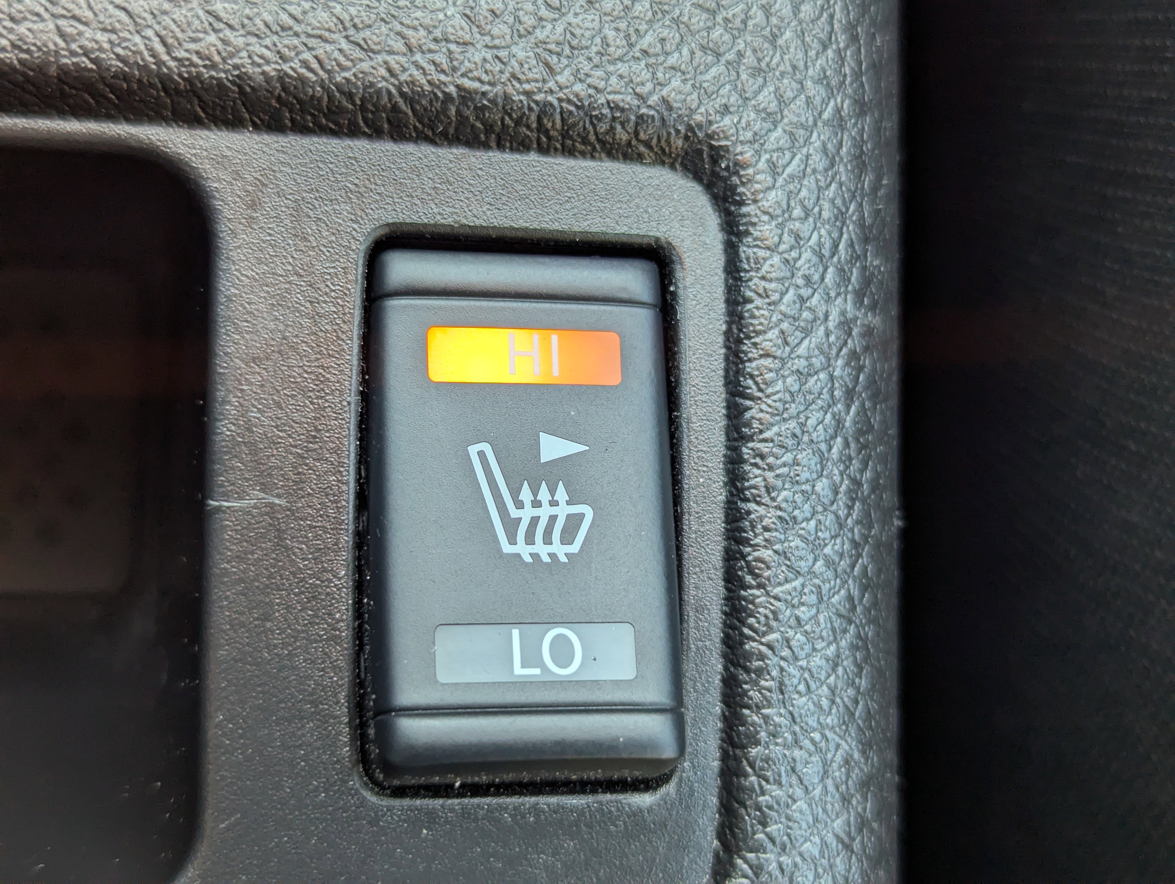 Used 2022 Nissan Rogue Sport SL w/ Premium Package image 25