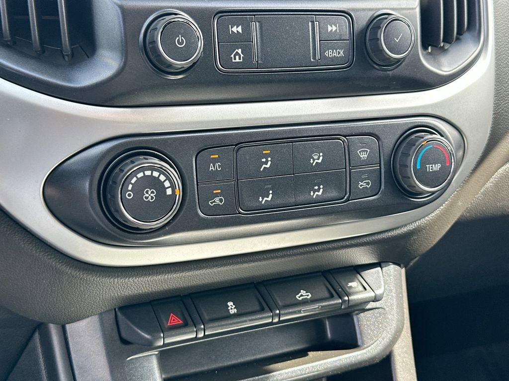 Used 2019 Chevrolet Colorado LT w/ Redline Special Edition image 16