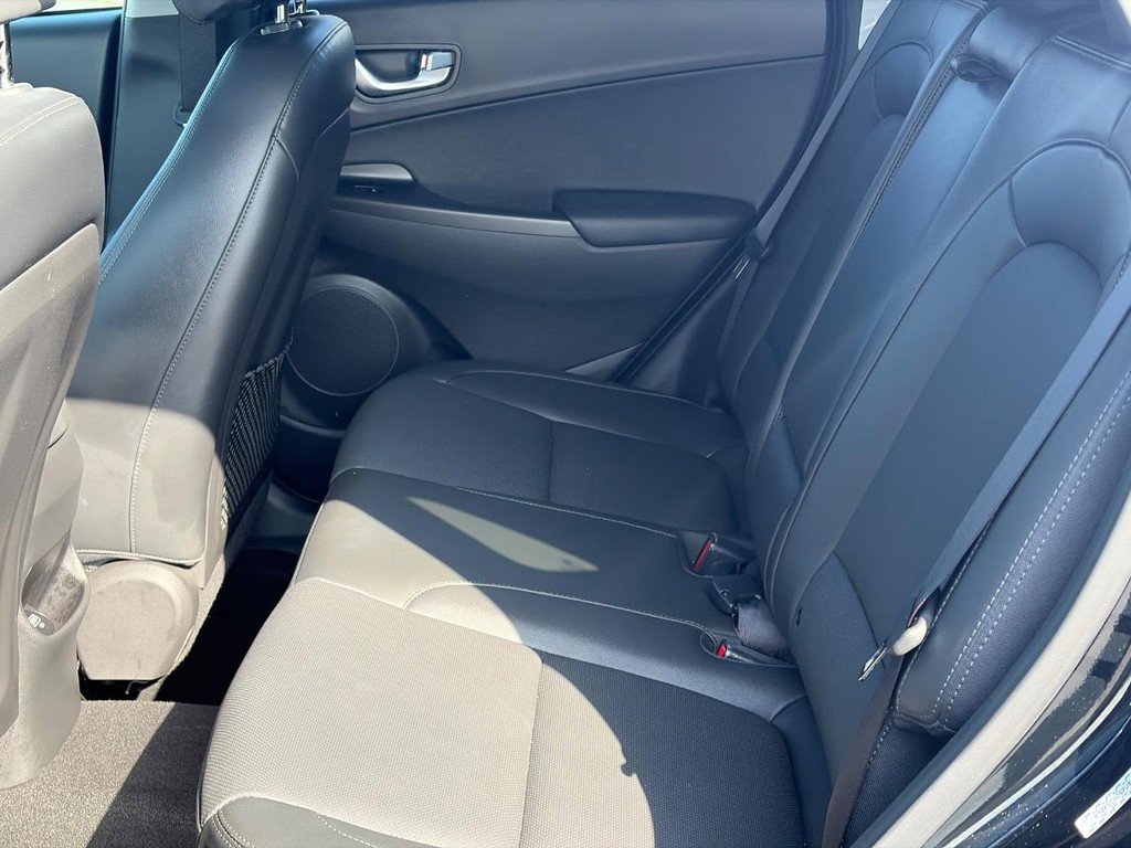 Used 2023 Hyundai Kona Limited w/ Cargo Package AWD/4WD image 10