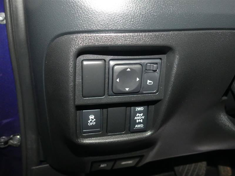 Used 2016 Nissan Juke SL AWD/4WD image 28
