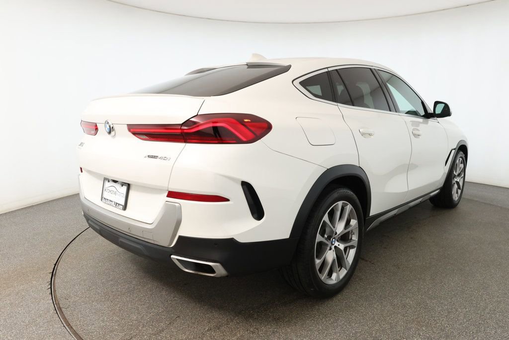 Used 2022 BMW X6 xDrive40i image 4