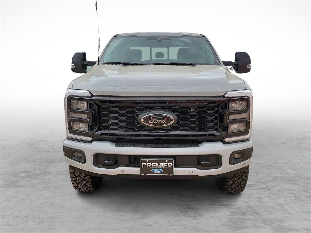 New 2026 Ford F250 Lariat image 3