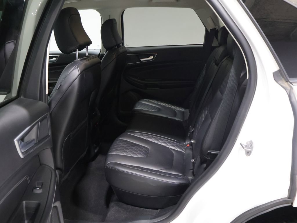 Used 2024 Ford Edge Titanium w/ Equipment Group 301A AWD/4WD image 16