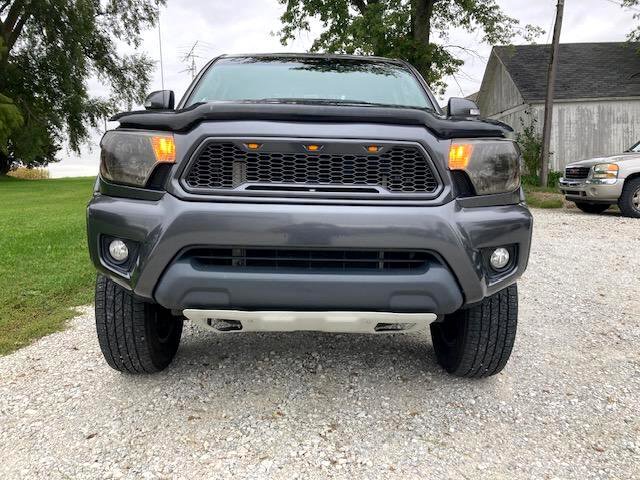 Used 2015 Toyota Tacoma TRD Pro image 9