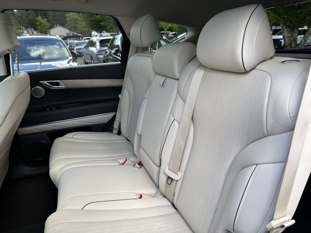 Certified 2024 Genesis GV80 3.5T w/ Advanced Package image 12