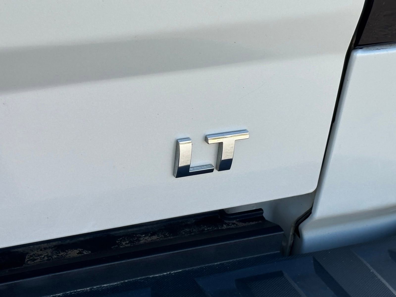 Used 2015 Chevrolet Silverado 1500 LT w/ LT Convenience Package image 11