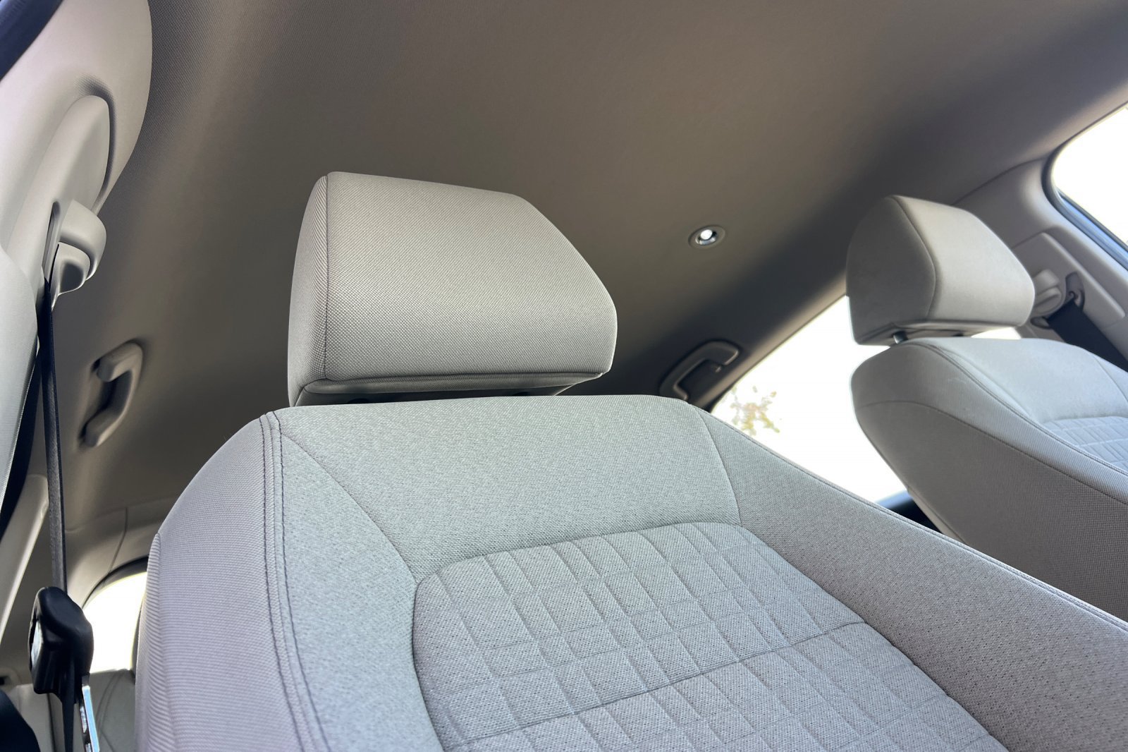 Used 2025 Honda HR-V LX image 17