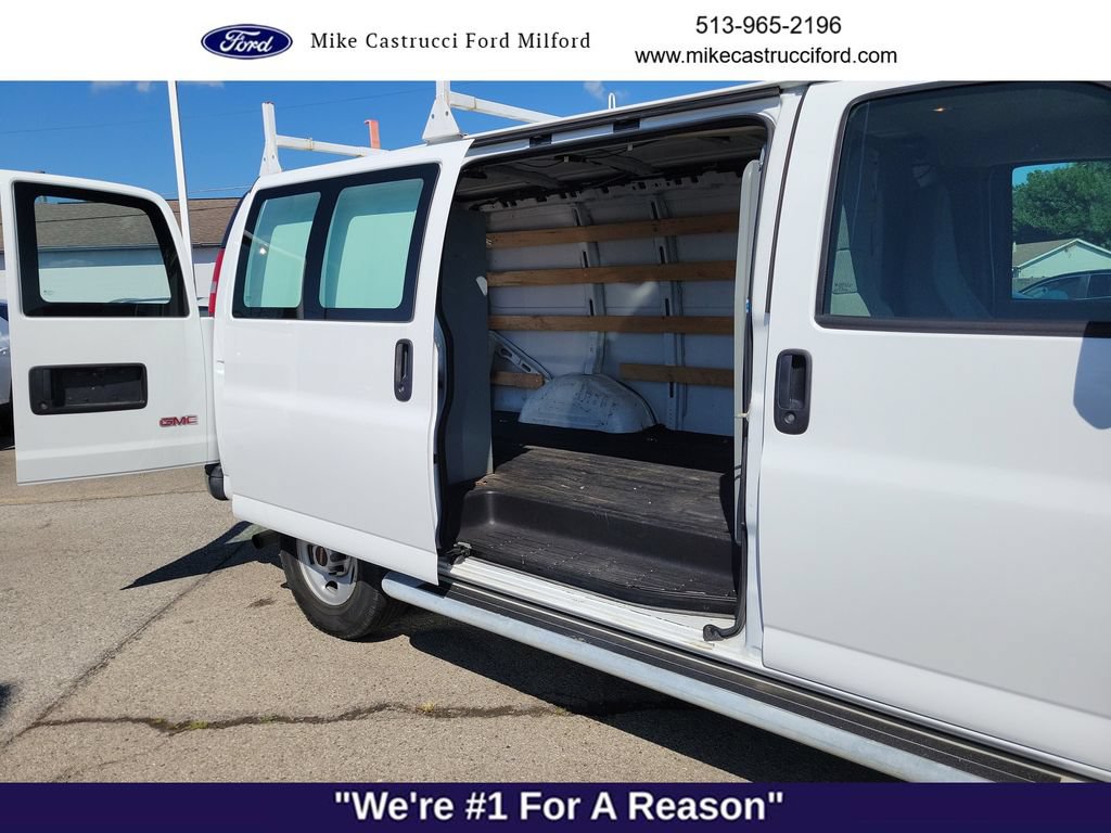 Used 2017 GMC Savana 2500 RWD image 20