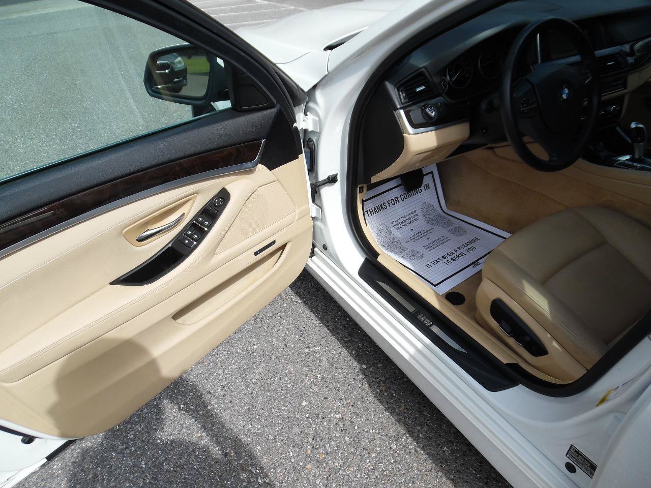Used 2014 BMW 528i Sedan RWD image 10