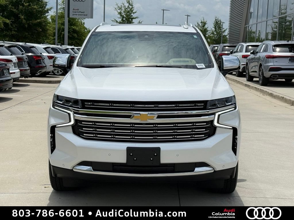 Used 2024 Chevrolet Suburban Premier w/ Premium Package AWD/4WD image 10