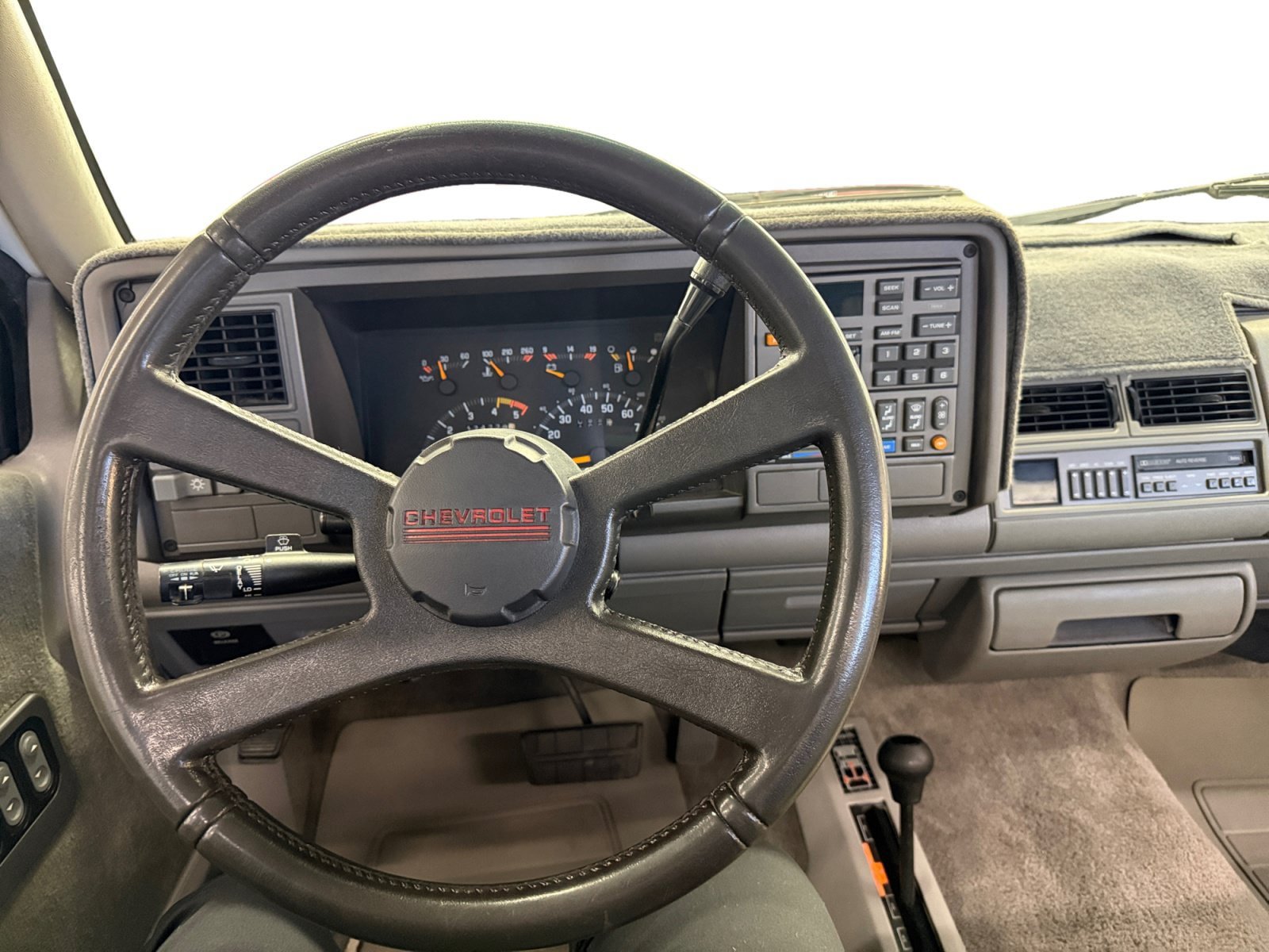 Used 1993 Chevrolet Silverado 1500 4x4 Regular Cab image 11