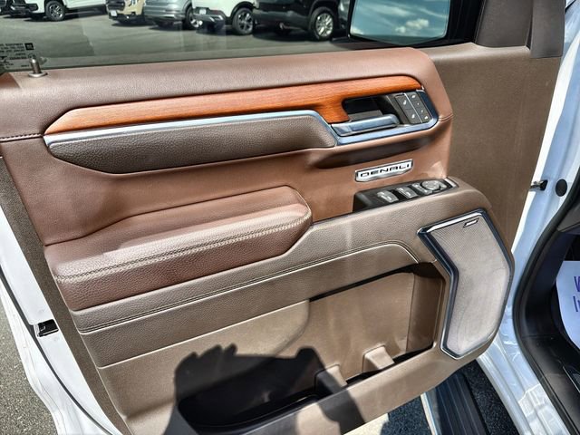 Used 2023 GMC Sierra 1500 Denali w/ Denali Reserve Package AWD/4WD image 23