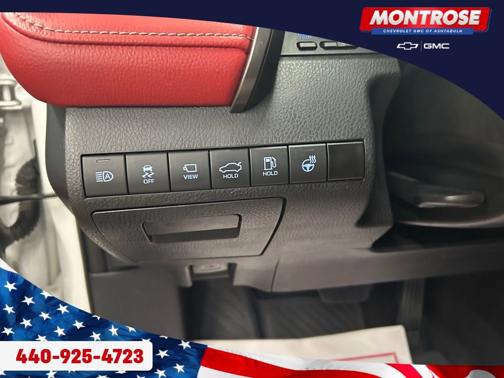 Used 2024 Toyota Camry XSE w/ Navigation Package image 13