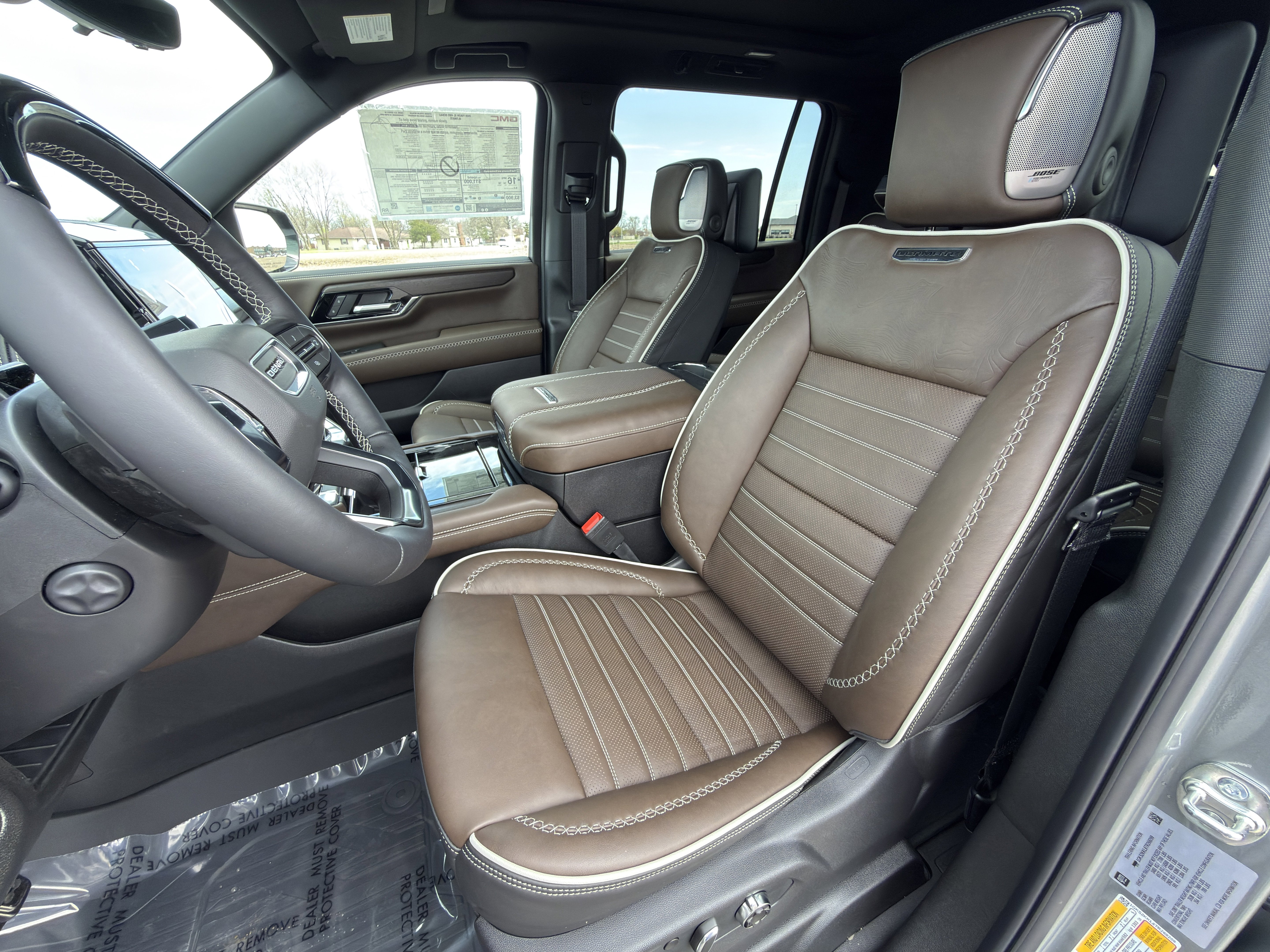 New 2026 GMC Yukon XL Denali Ultimate w/ LPO, Floor Liner Package image 11