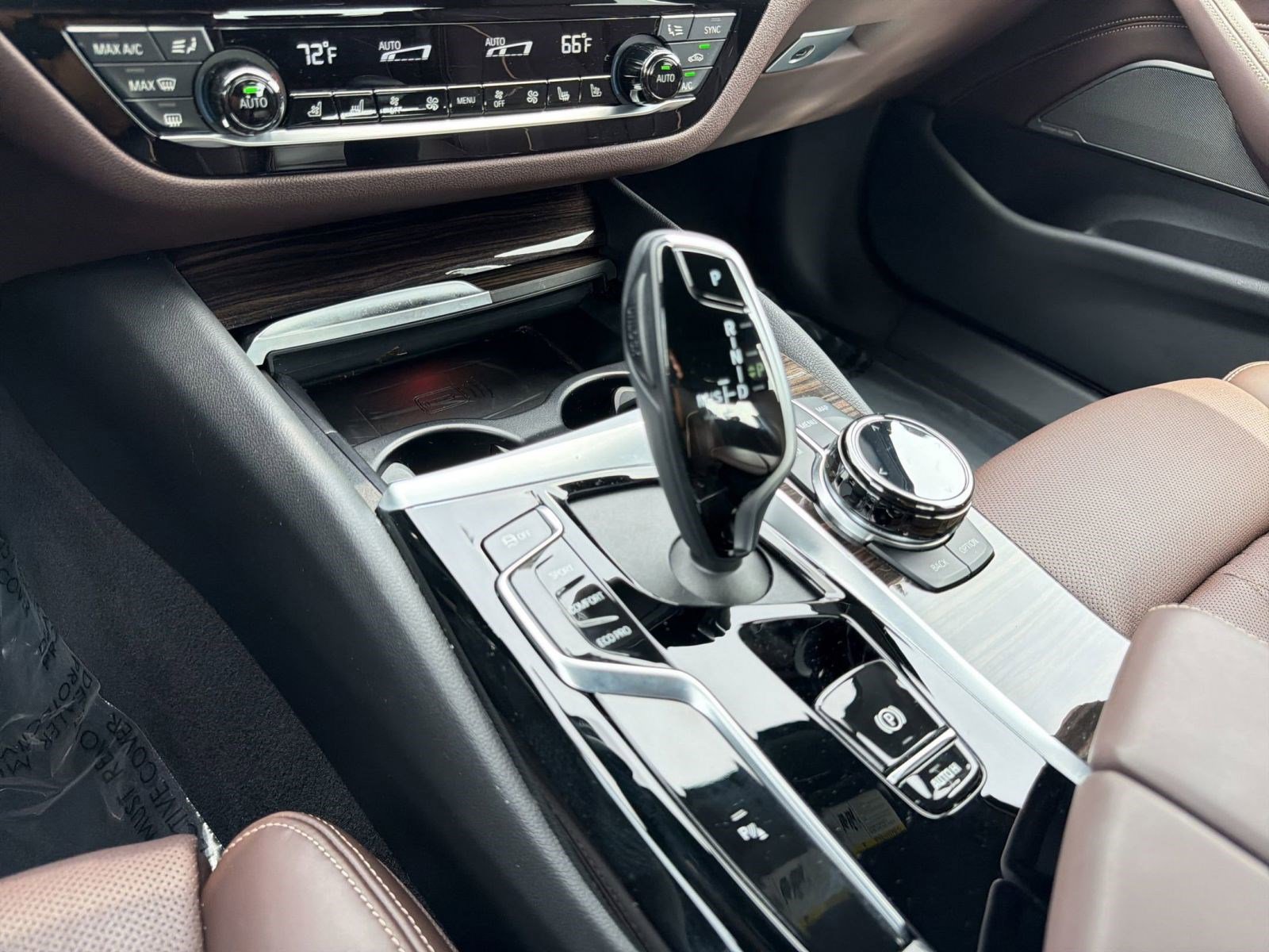 Certified 2023 BMW 540i w/ Executive Package RWD image 18
