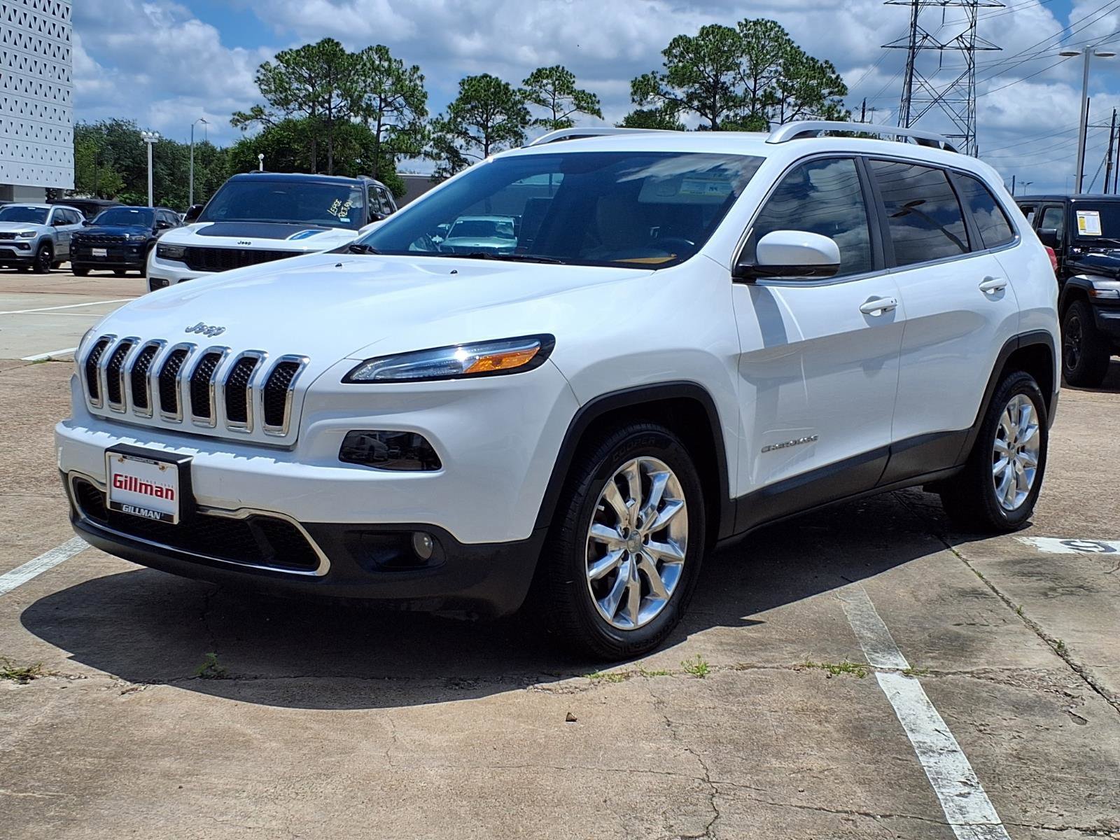 Used 2016 Jeep Cherokee Limited FWD image 27