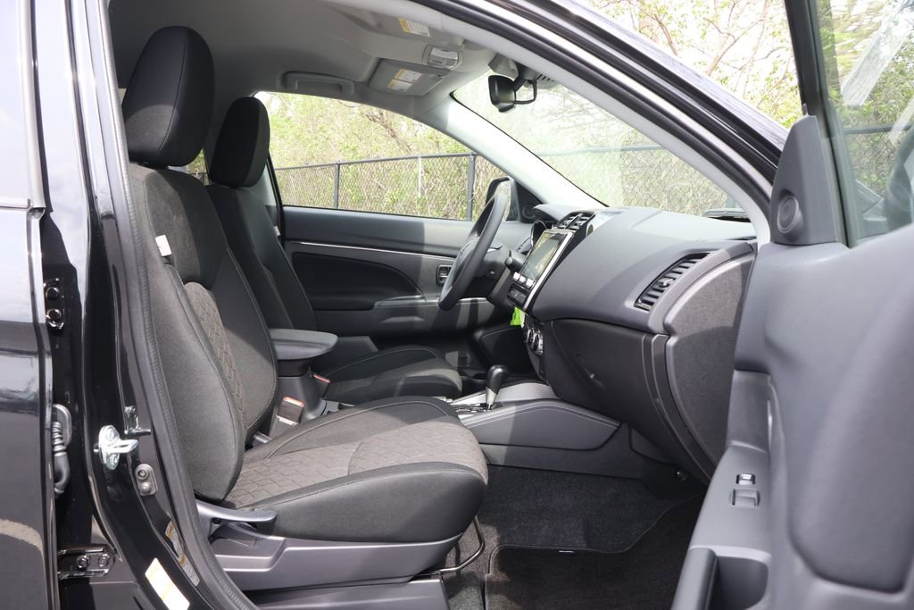 Used 2026 Mitsubishi Outlander Sport ES image 37