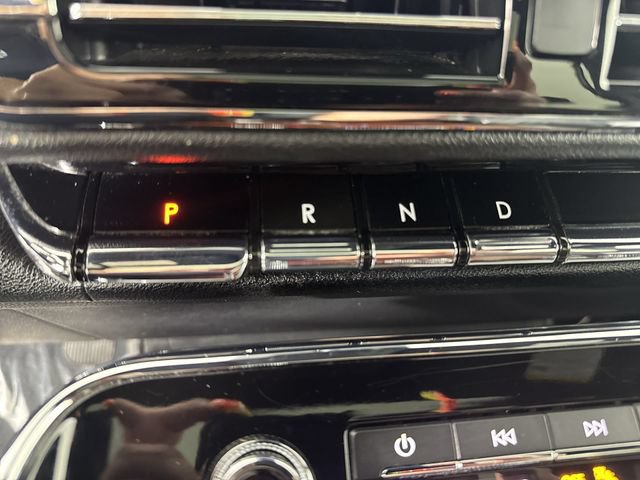 Used 2021 Lincoln Navigator L Reserve AWD/4WD image 17
